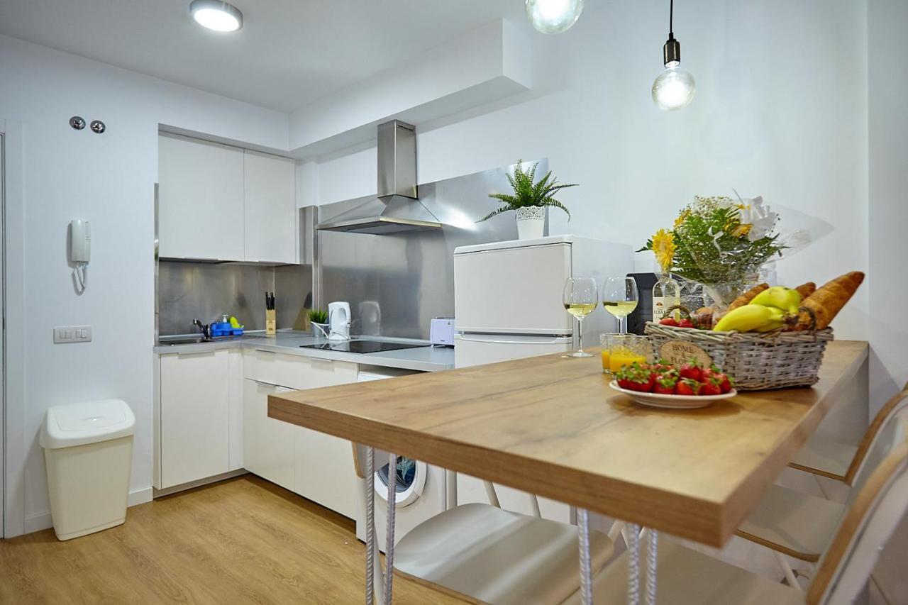 Apartamento Sol Y Mar ลัสกาเยตัส ภายนอก รูปภาพ